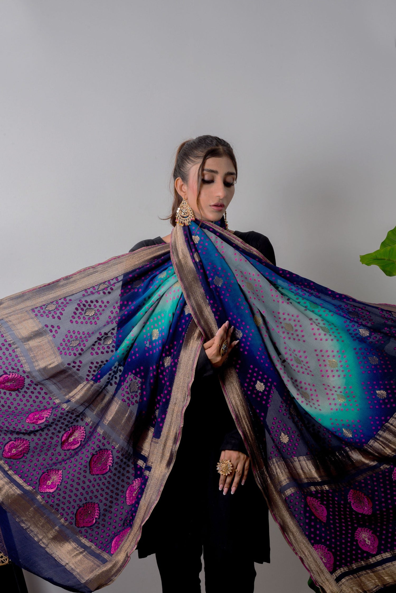 Bandhani Dupatta