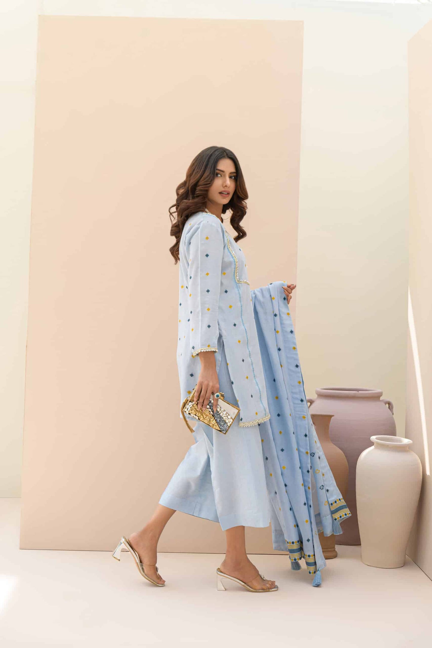 Multi Resham Buti -BG0395