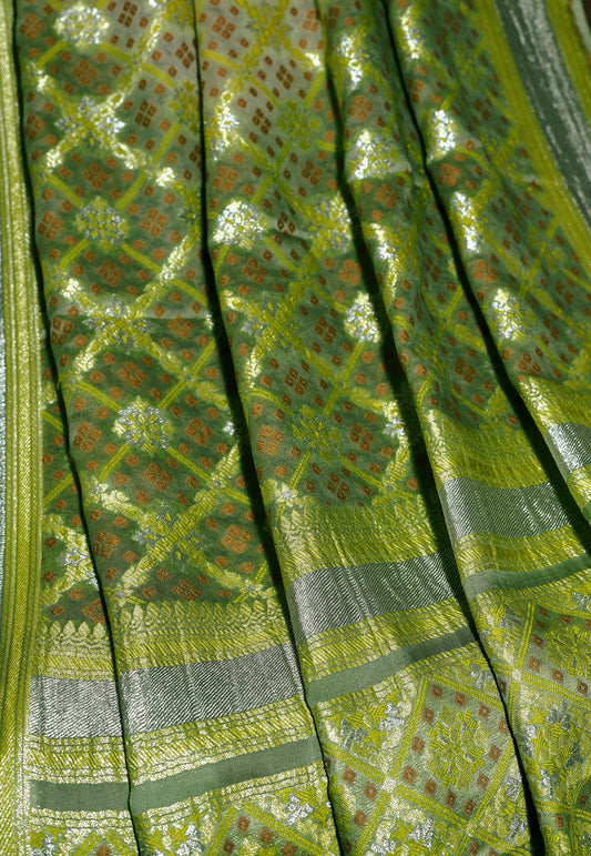 Banarsi Chunri – DBBC383-2