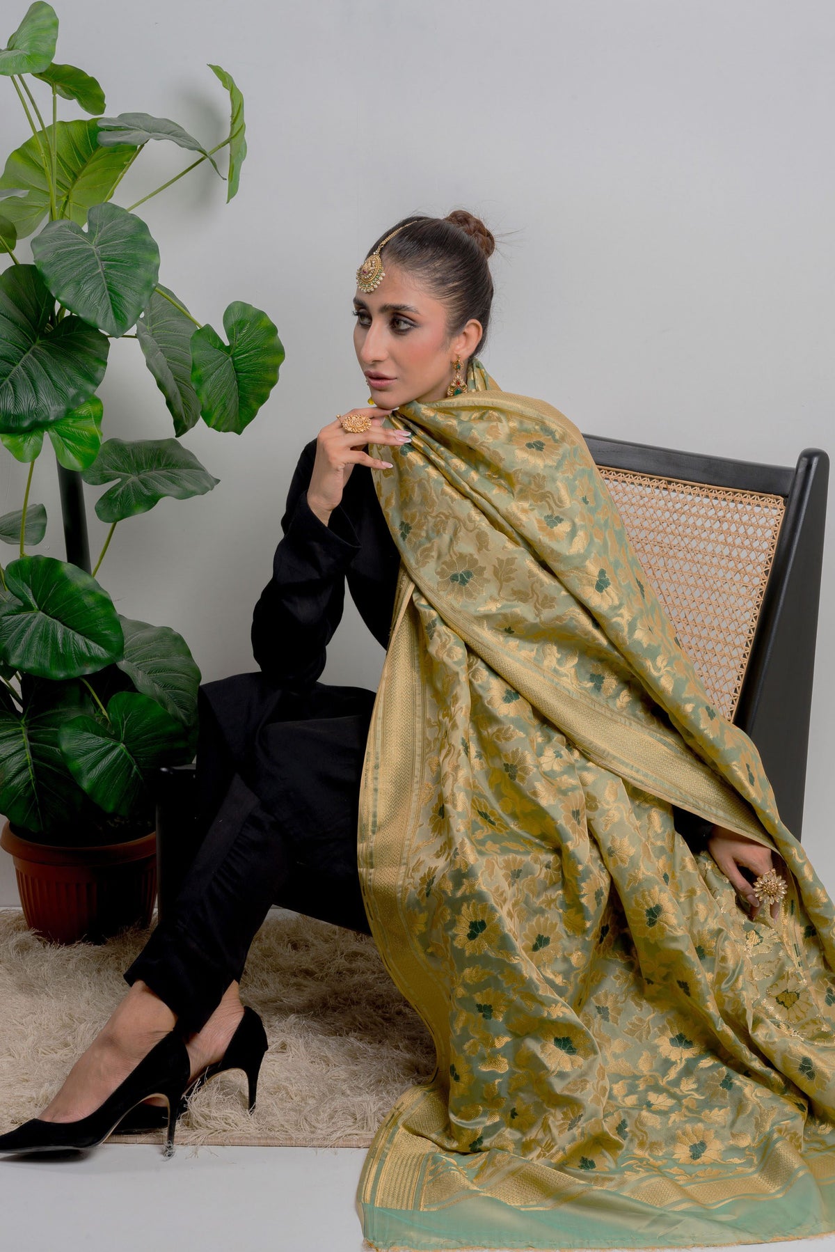 Floral Meenakari – DPS331LT