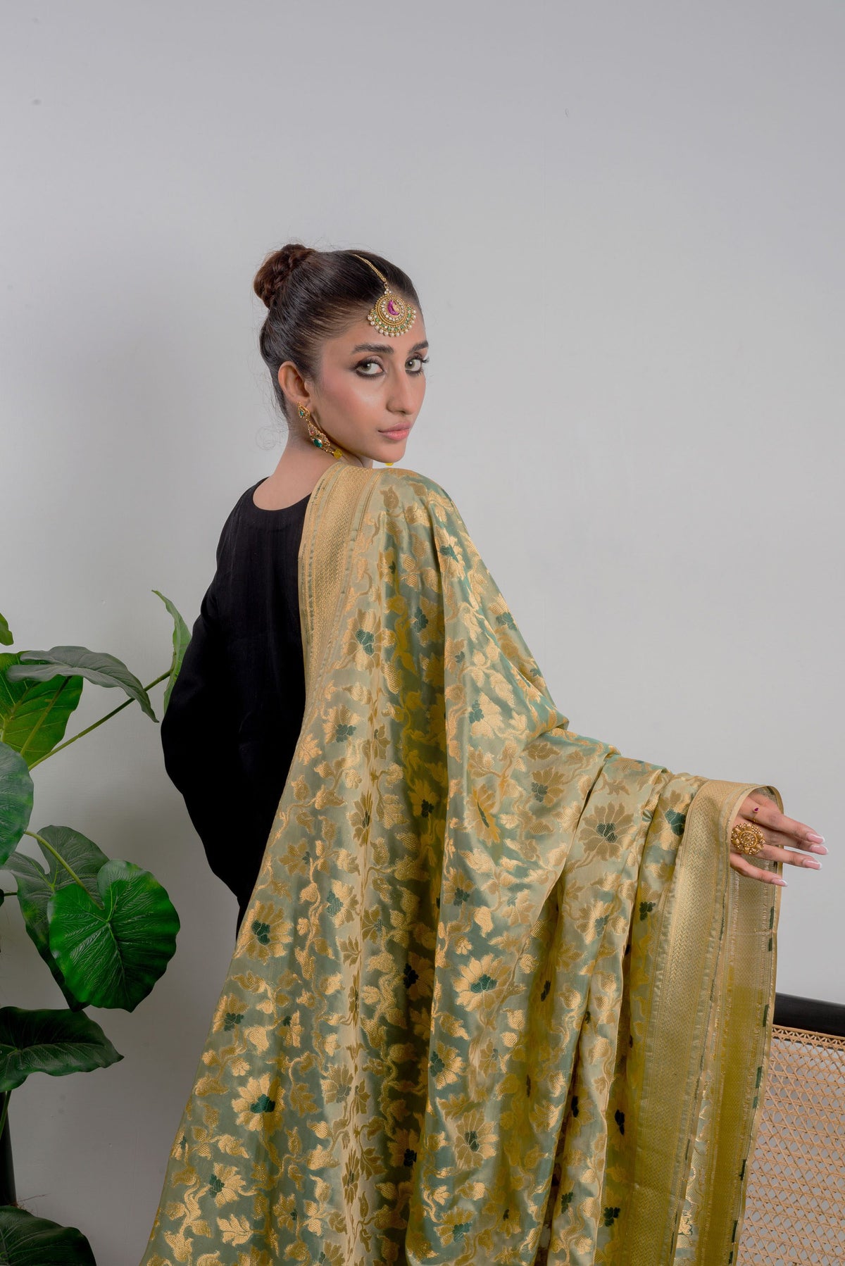 Floral Meenakari – DPS331LT