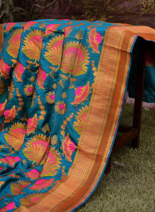 Pure Kasturi Pot Fabric - DKG330