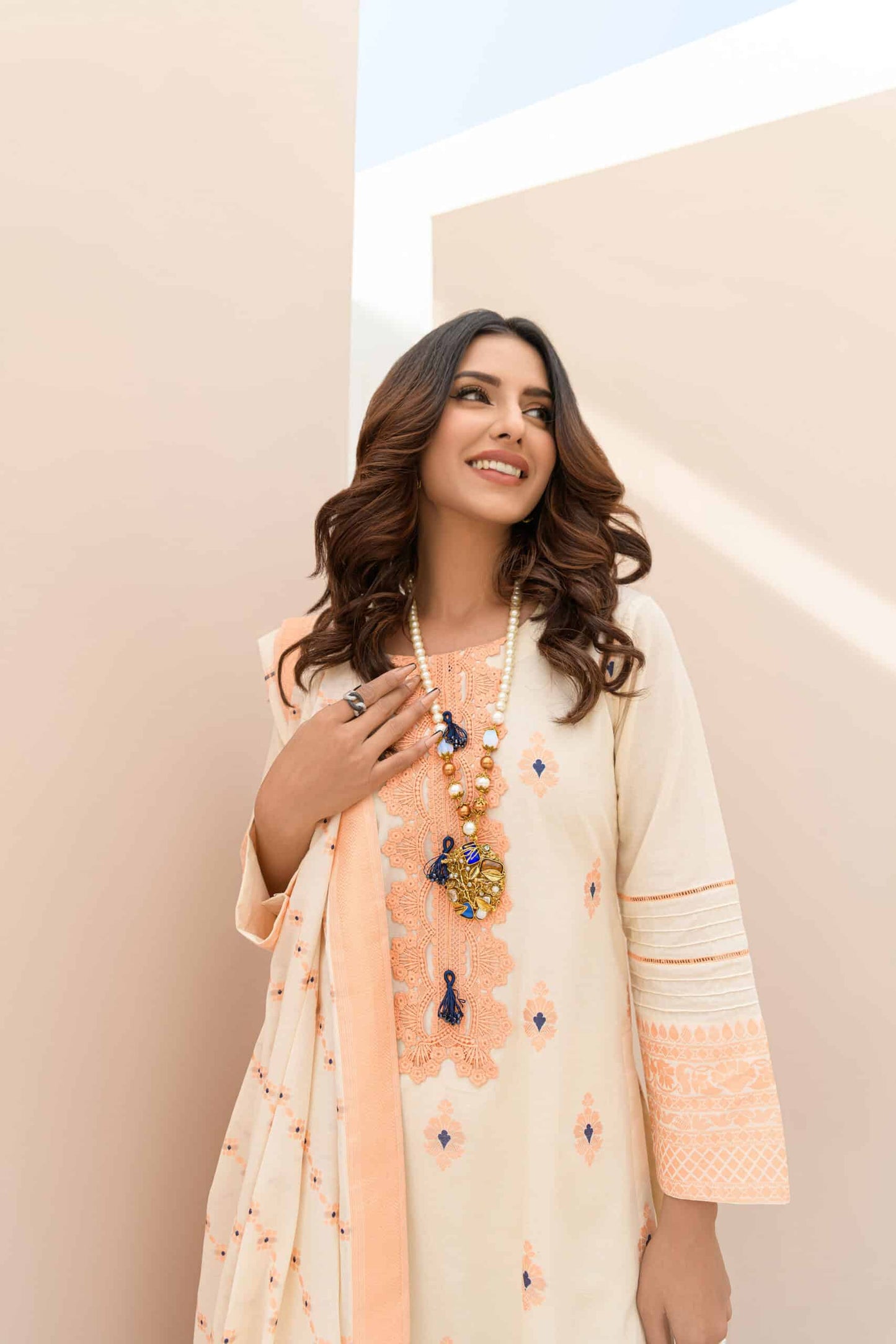 Meenadar Buti- BG0426