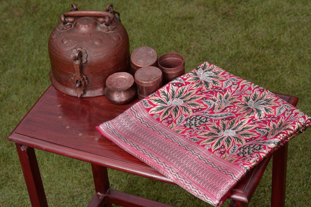 Pink Floral Jaal Saree - kg1364f