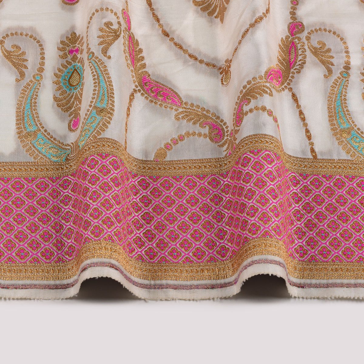 Damask Pattern - KK2370