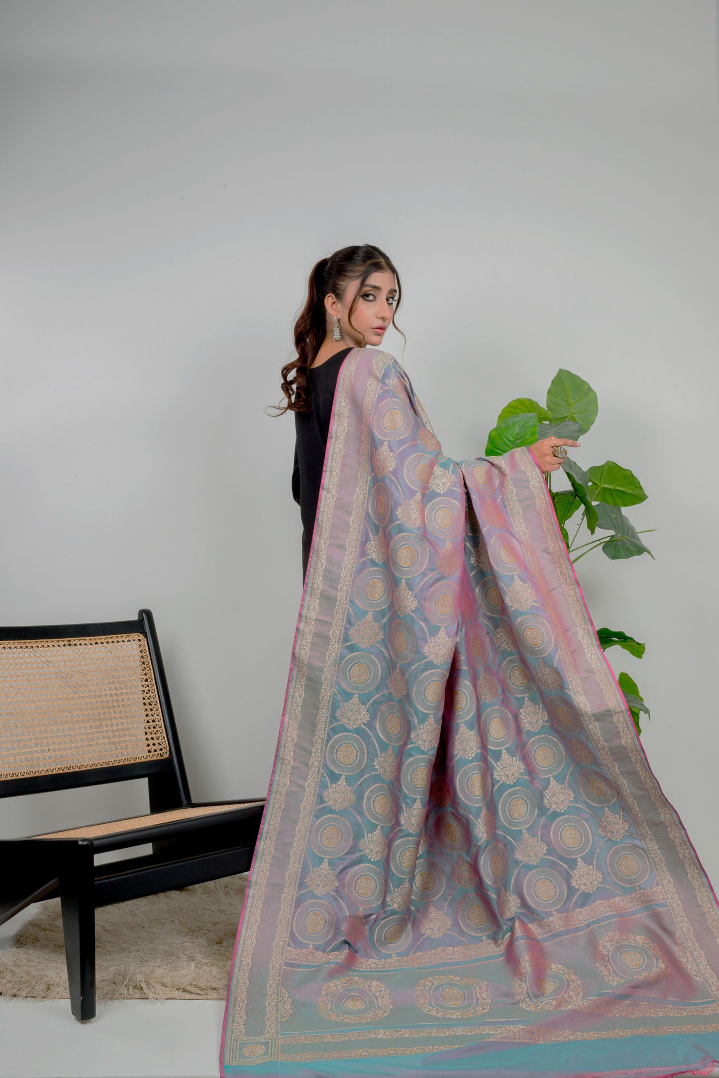 Mughal Paisley – DPS428T