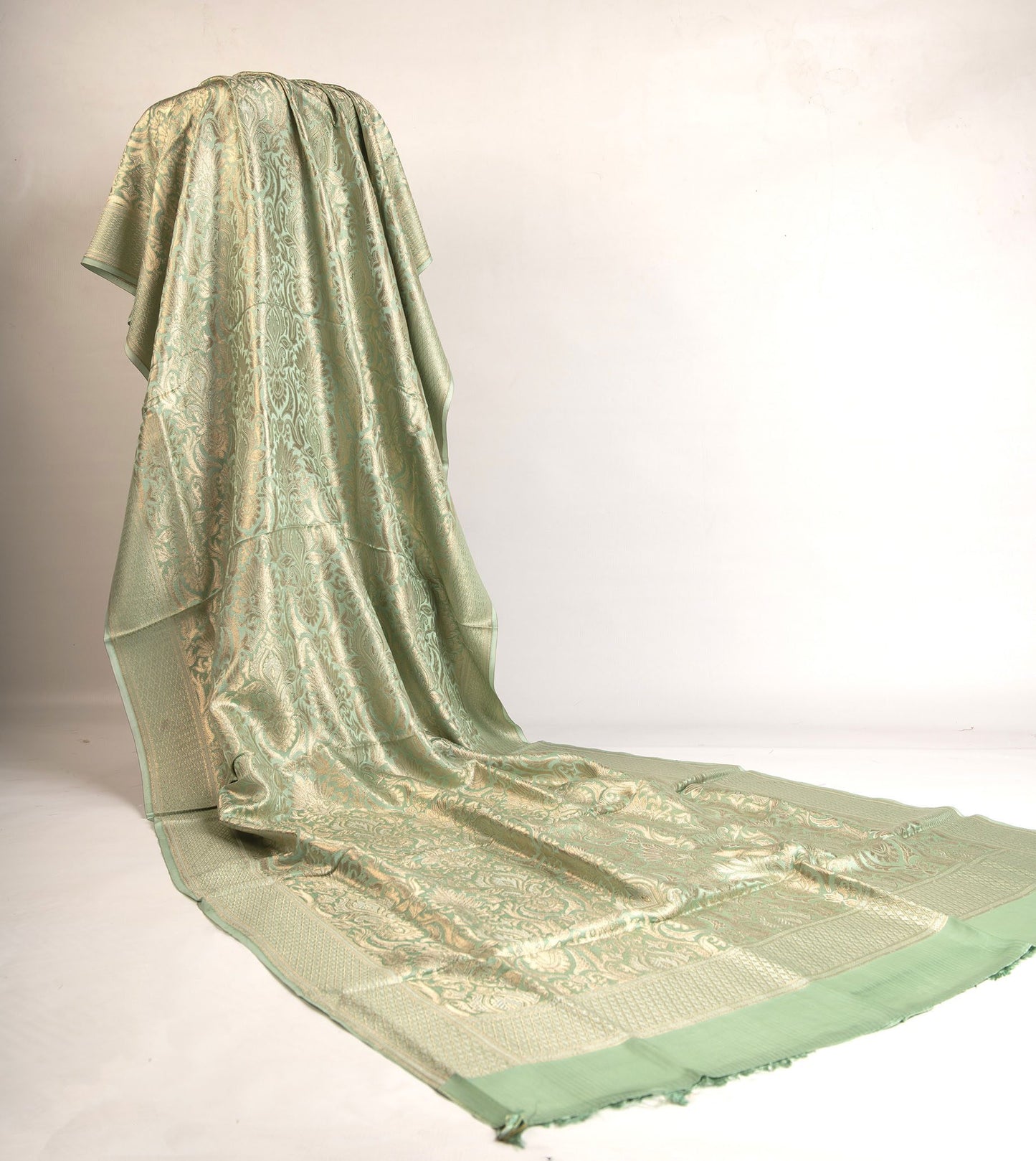 Mughal Pattern – DSBX413T-1