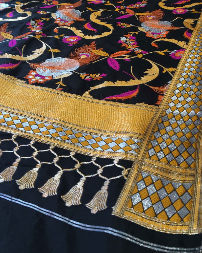 katan Silk Dupatta with Pachrangi Mughal Jaal - DKG276