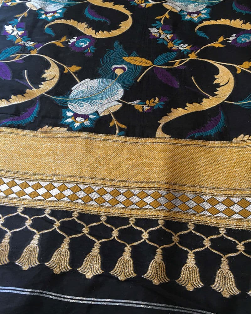 katan Silk Dupatta with Pachrangi Mughal Jaal - DKG276