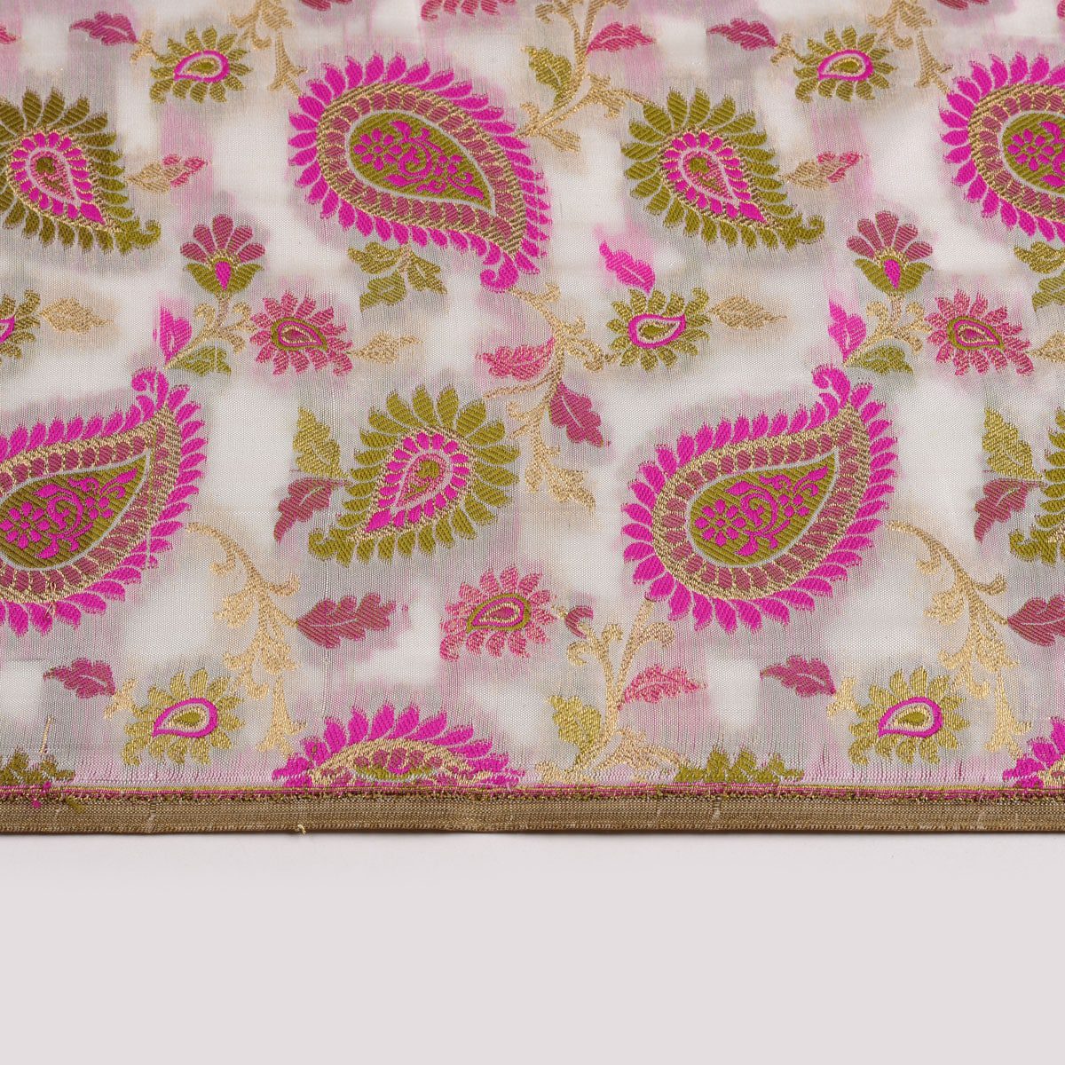 Ambi Motif - KK2458F
